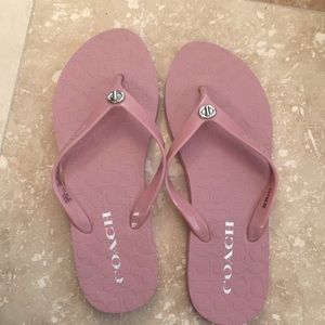 Coach flip flops size 7